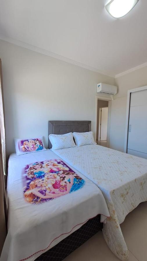 Casas Para Locacao Em 봄비나스 외부 사진