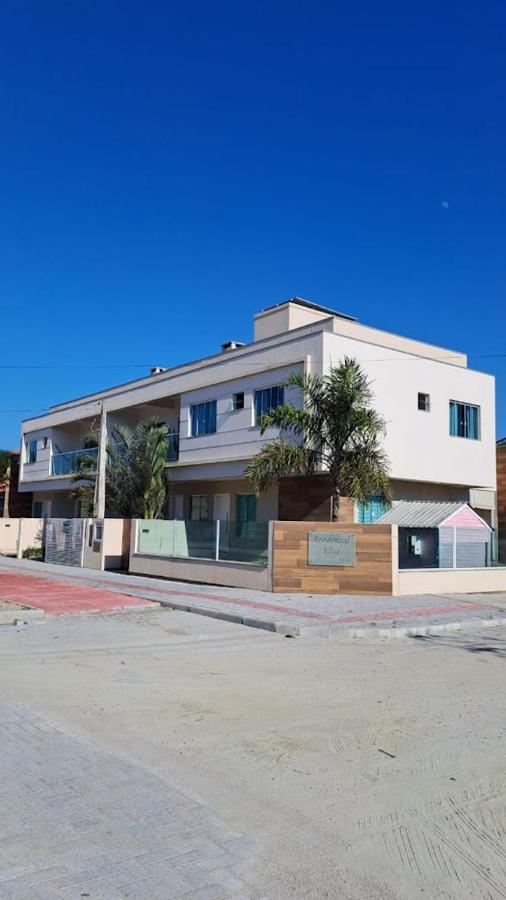 Casas Para Locacao Em 봄비나스 외부 사진