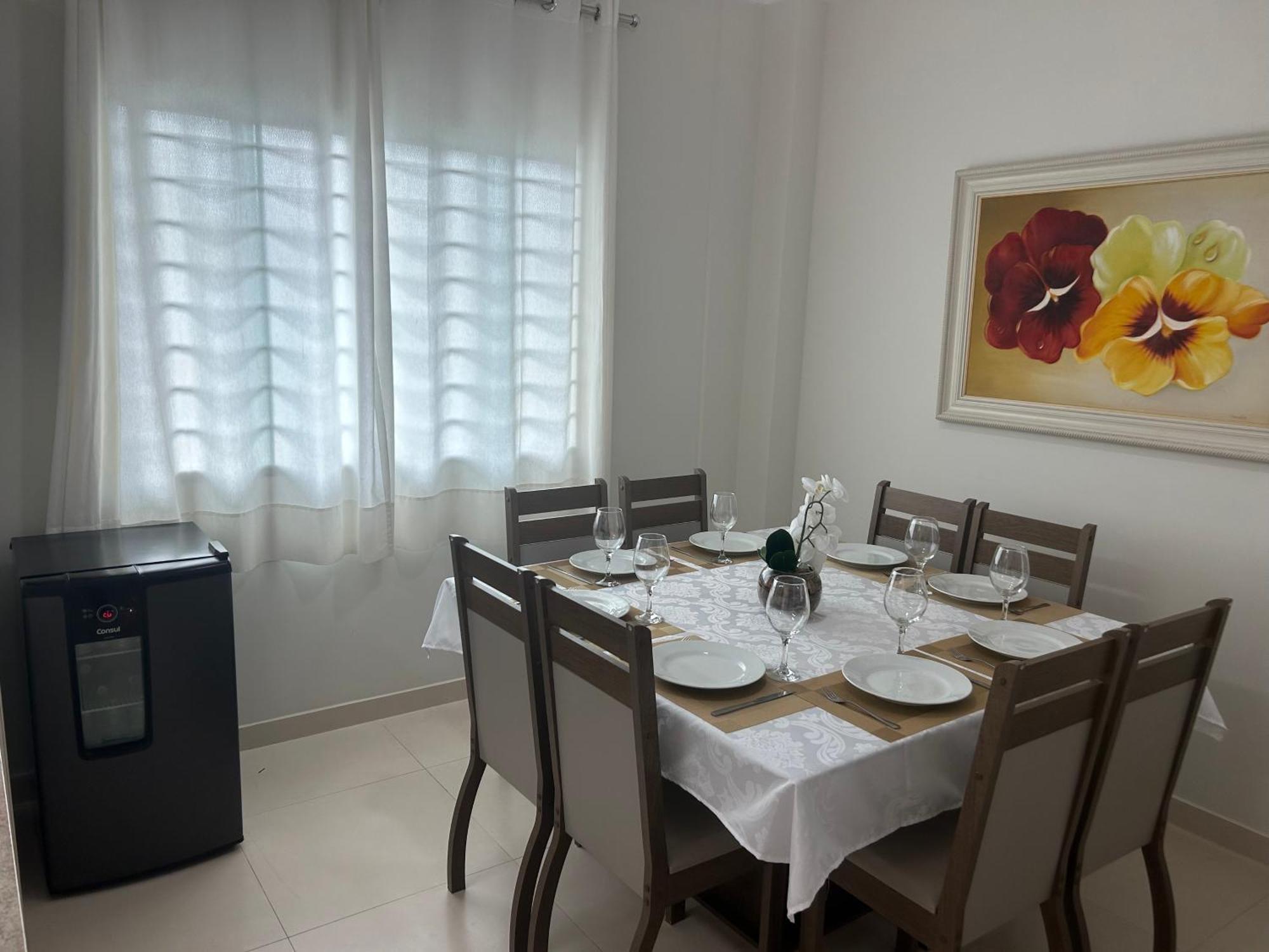 Casas Para Locacao Em 봄비나스 외부 사진